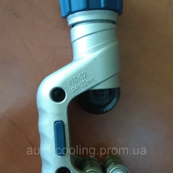 Труборіз VALUE VTC-32 (4-32 мм)